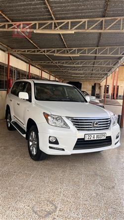 Lexus LX